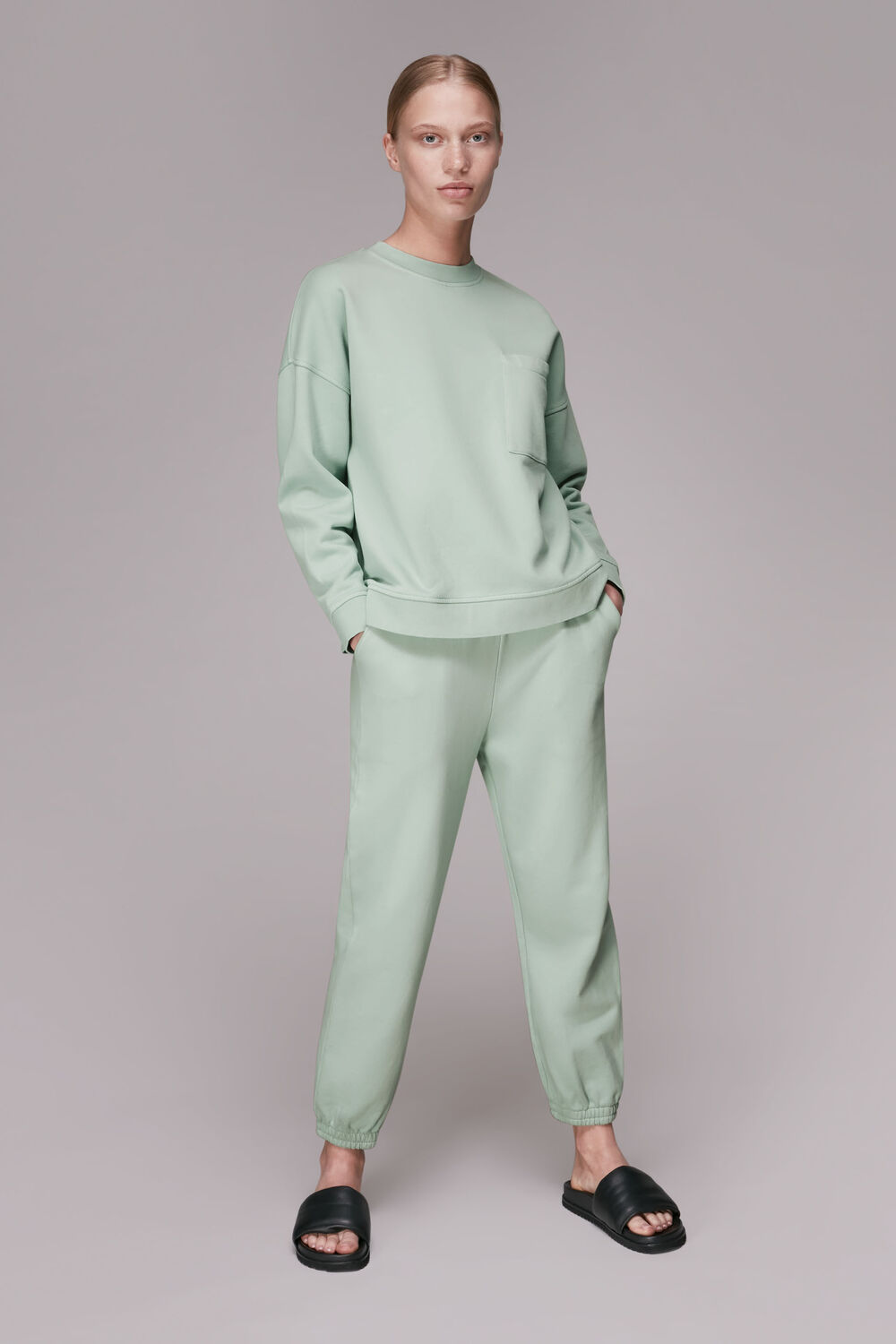 Cropped Jogger
