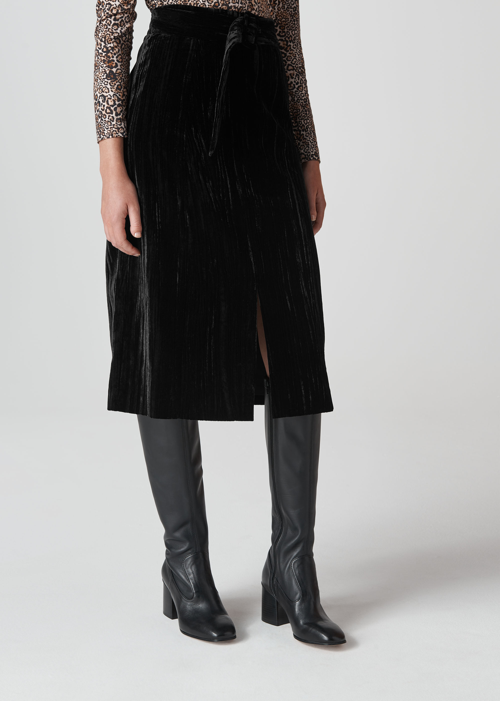 Velvet belt skirt shop