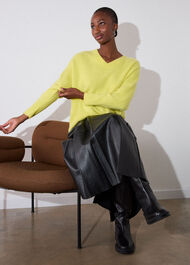 Brushed Cashmere V Neck Knit