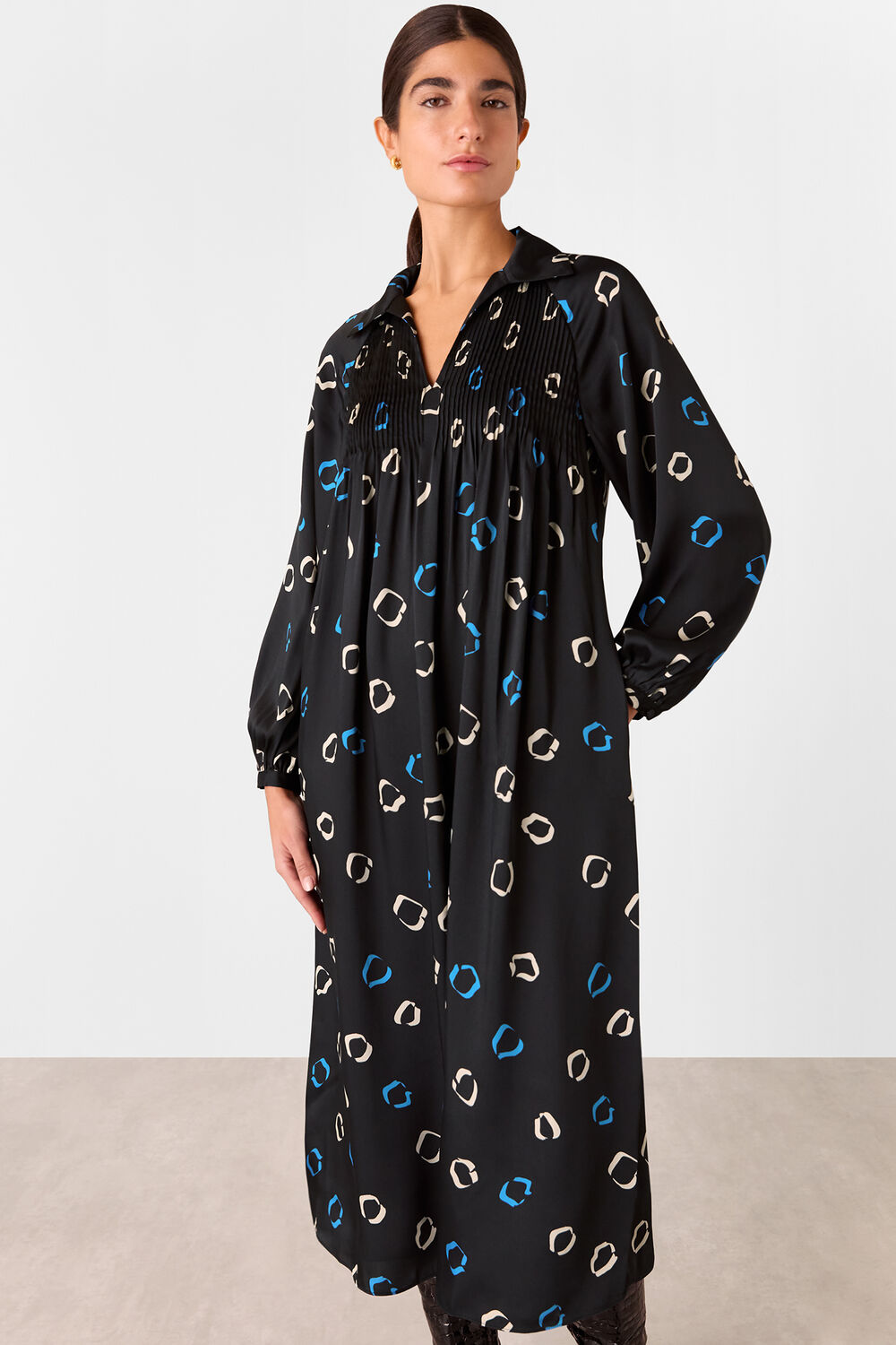 Scattered Hoops Midi Dress