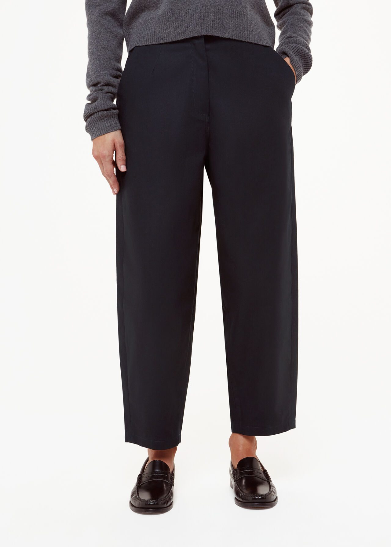 Petite Carla Barrel Cotton Trouser