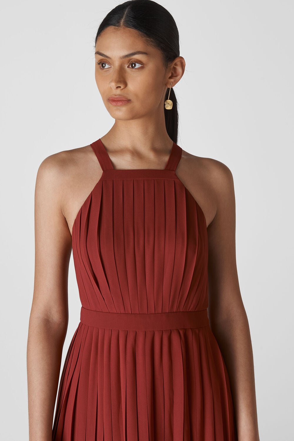 Kyra Pleated Dress Burgundy