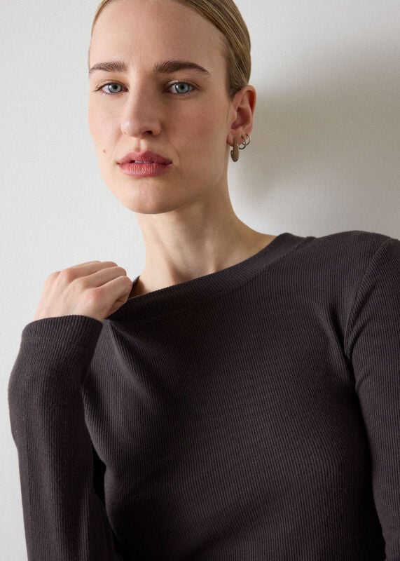 Brown Essential Ribbed Crew