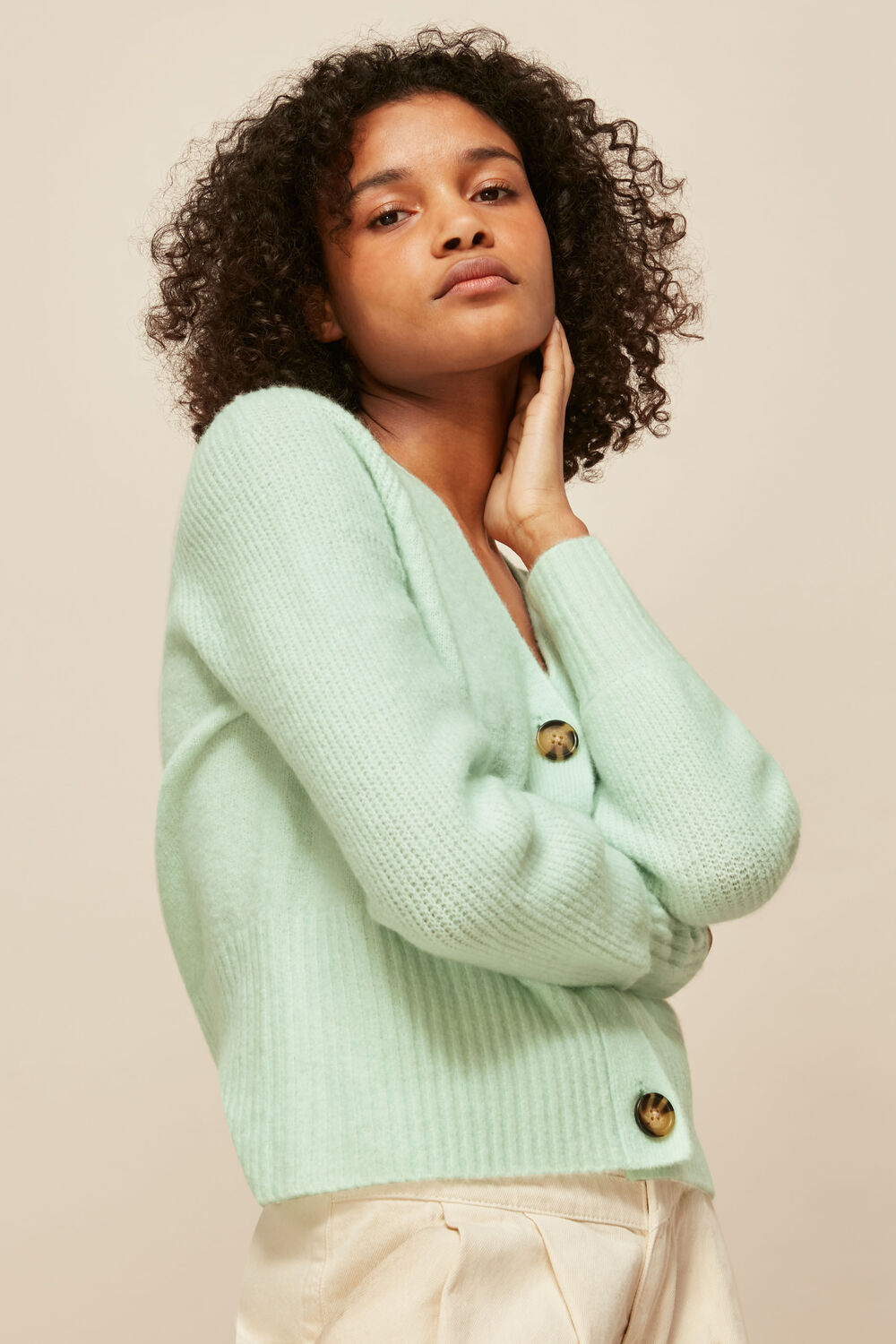 Full Sleeve Knitted Cardigan