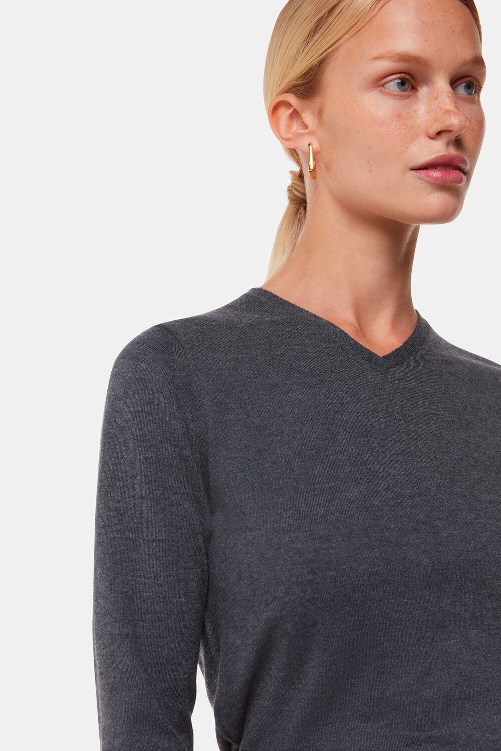 Mila V Neck Knit