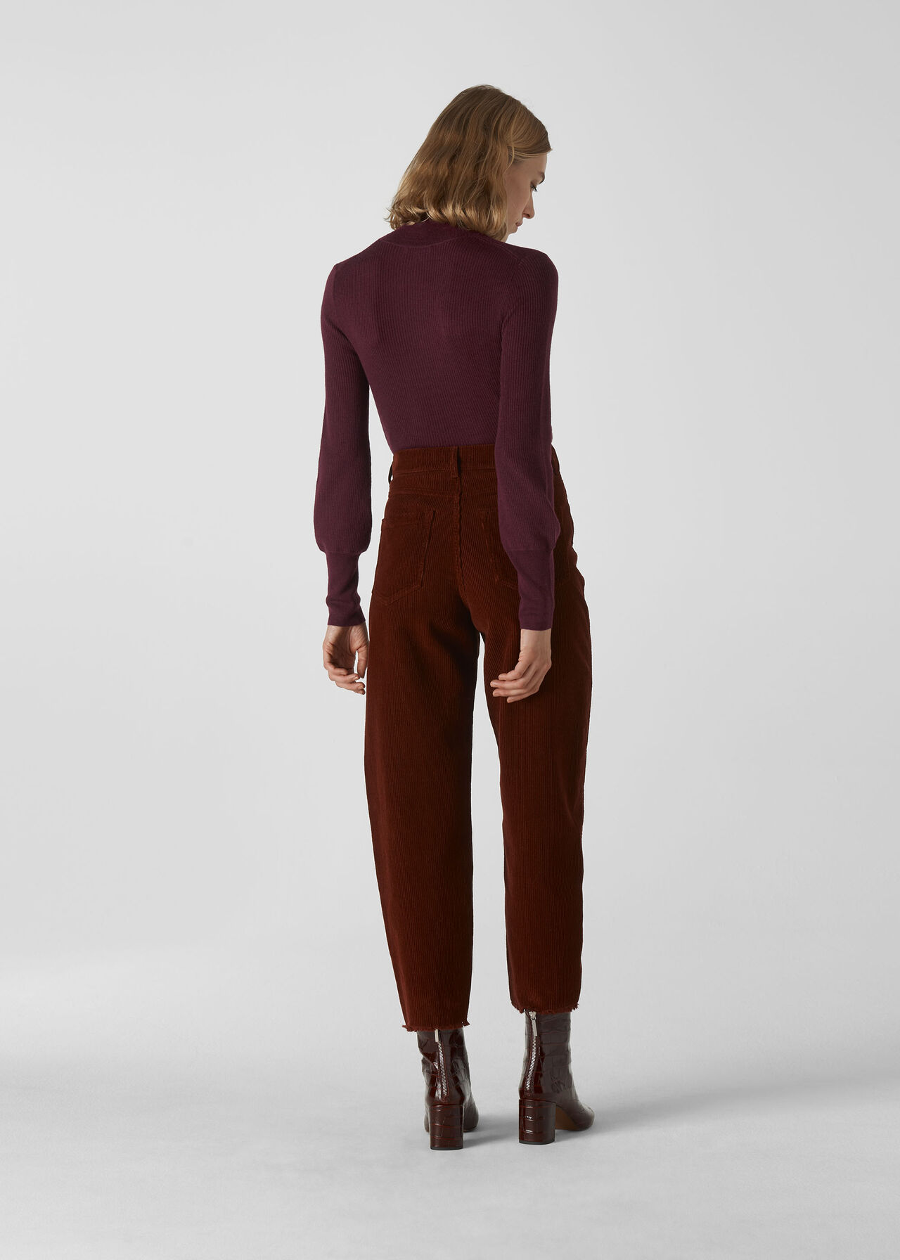 Merino Wool Roll Neck Knit Burgundy