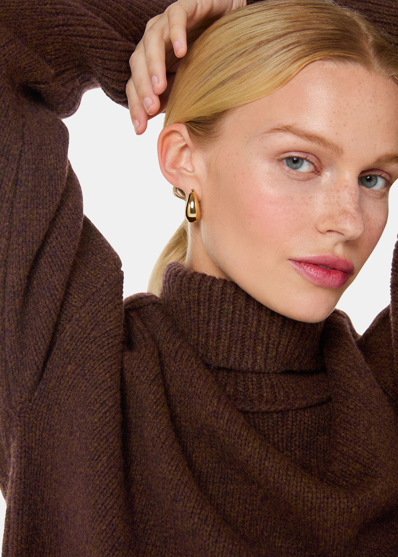 Wool Roll Neck Knit