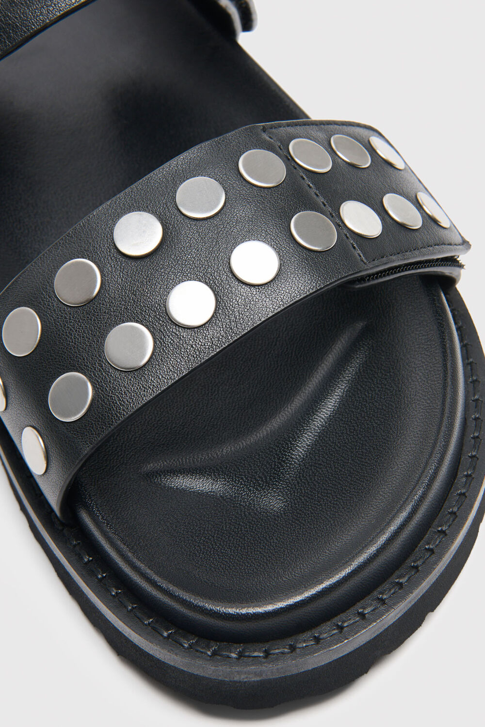 Studded Slider