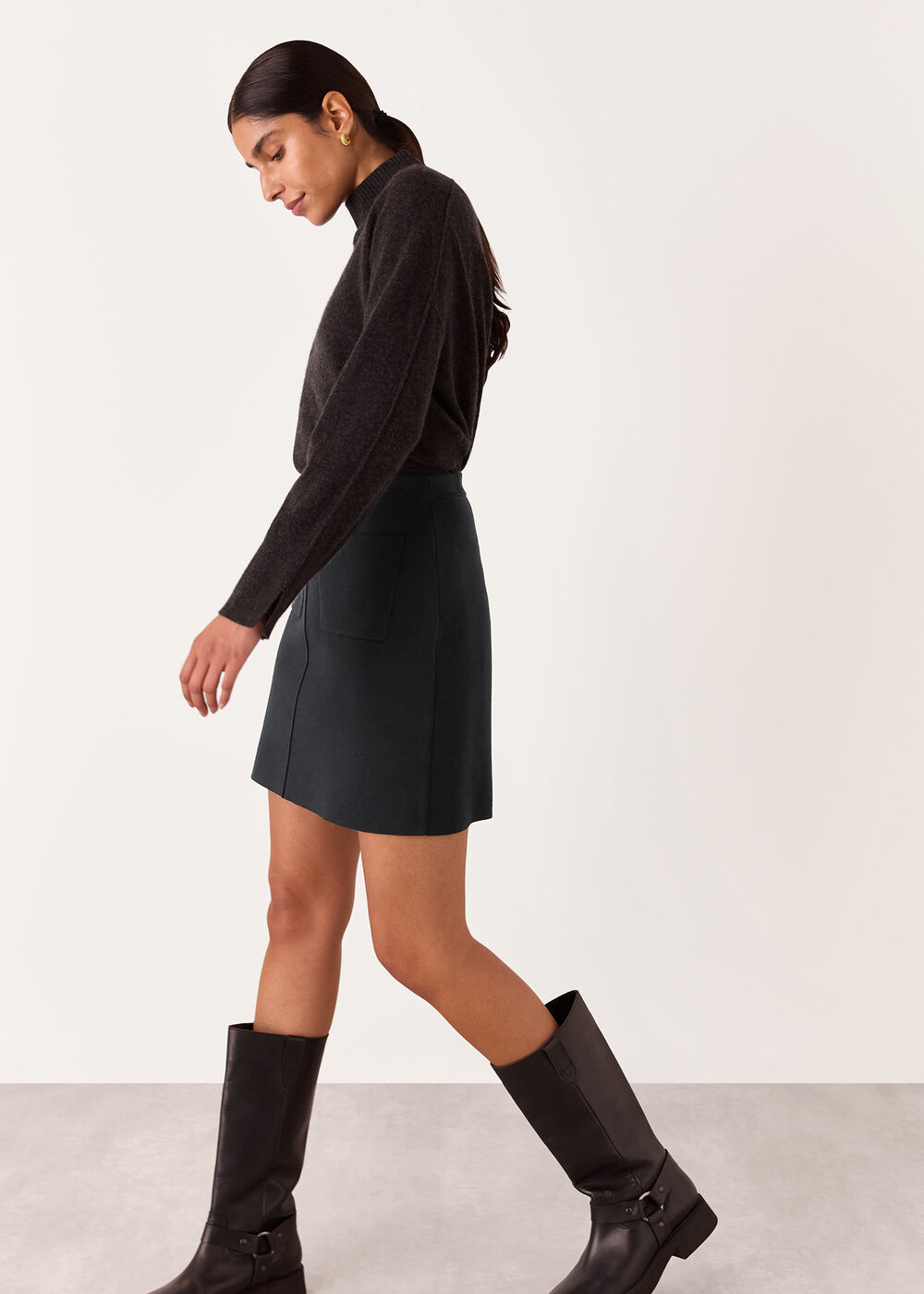 Patch Pocket Knitted Skirt