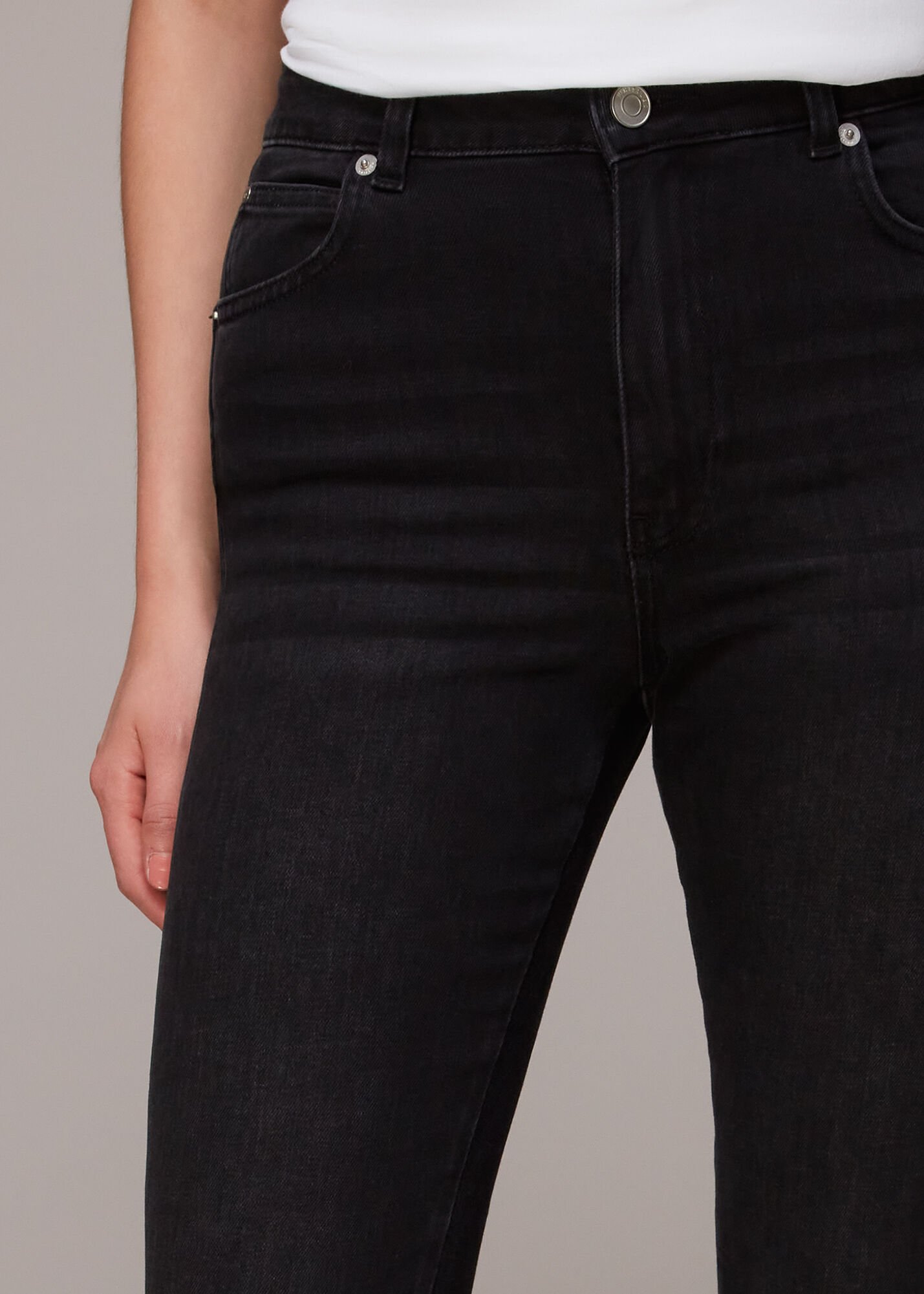 Frayed jeans deals black