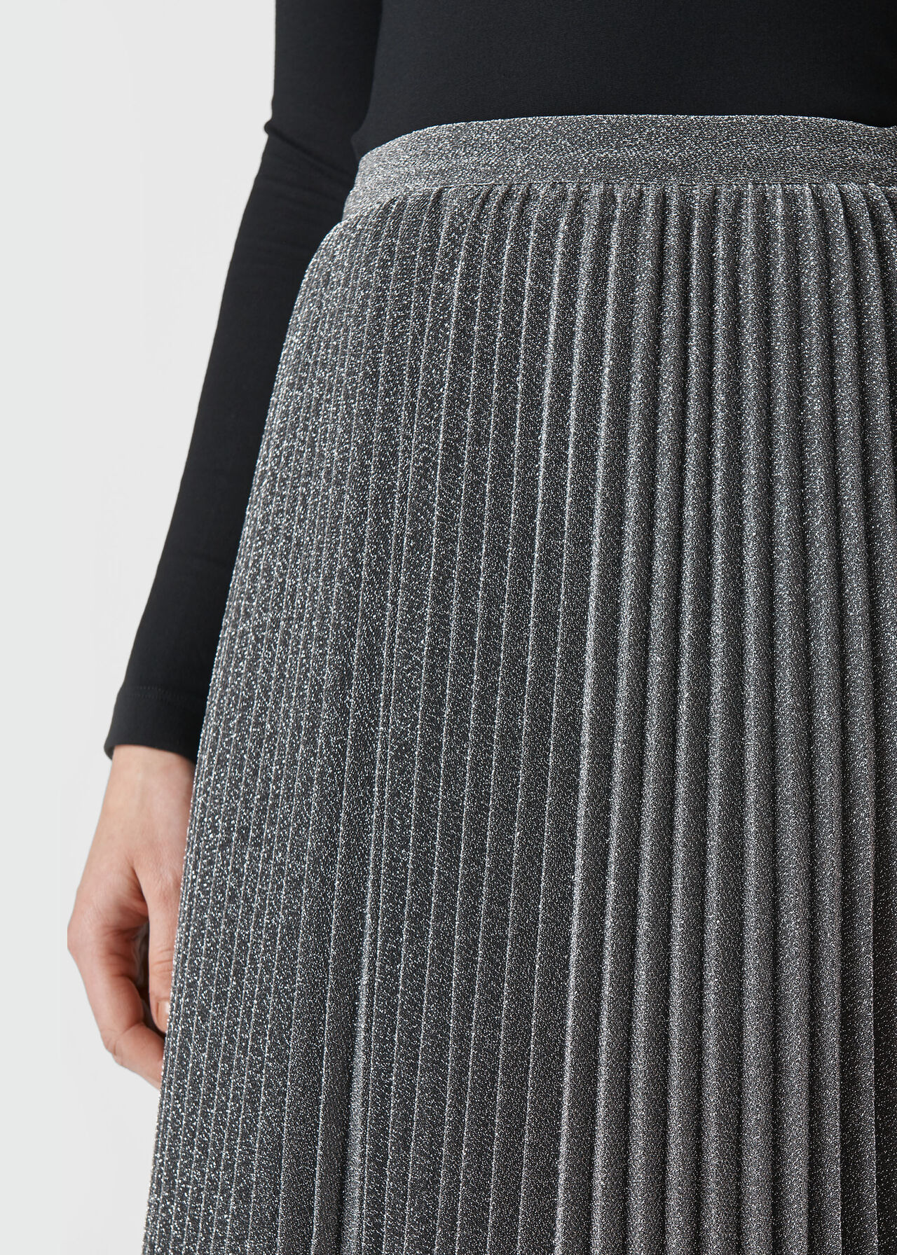 Longline Sparkle Pleated Skirt