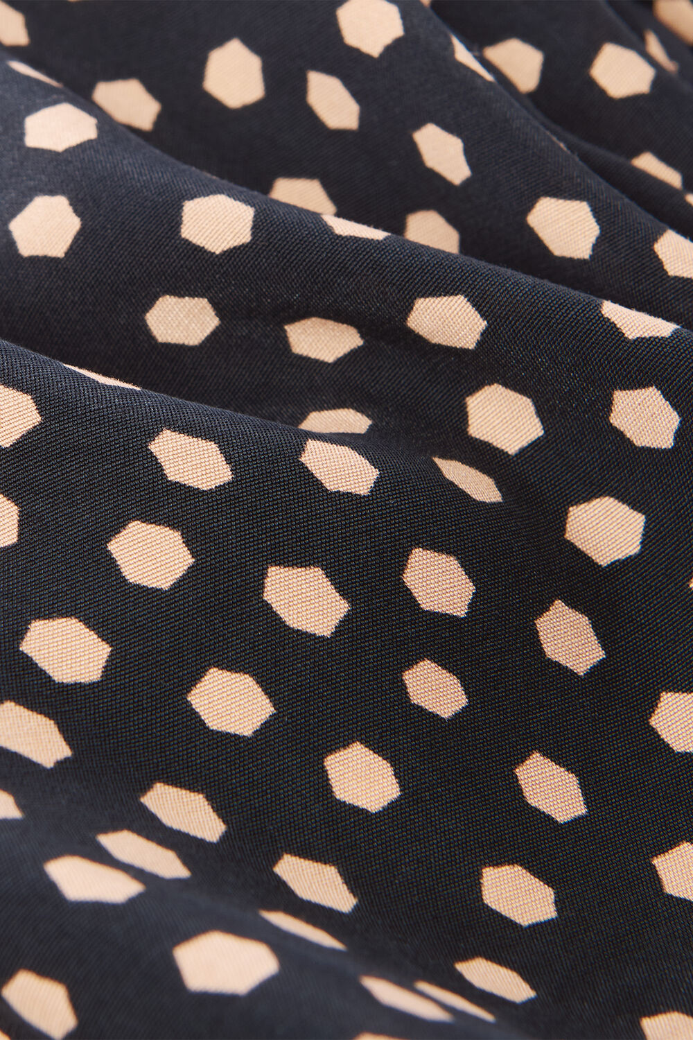 Spot Shirred Cuff Blouse