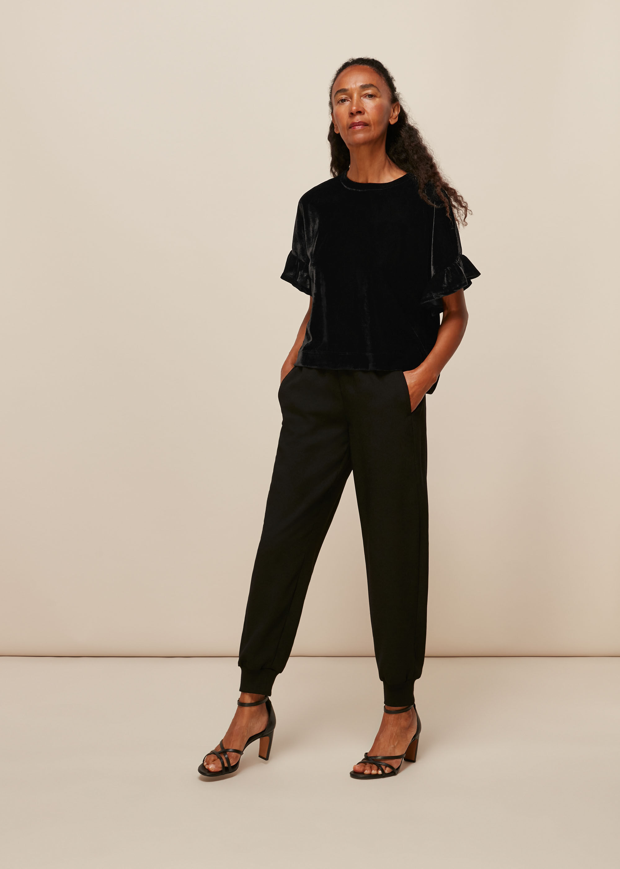 Black velvet tee best sale shirt
