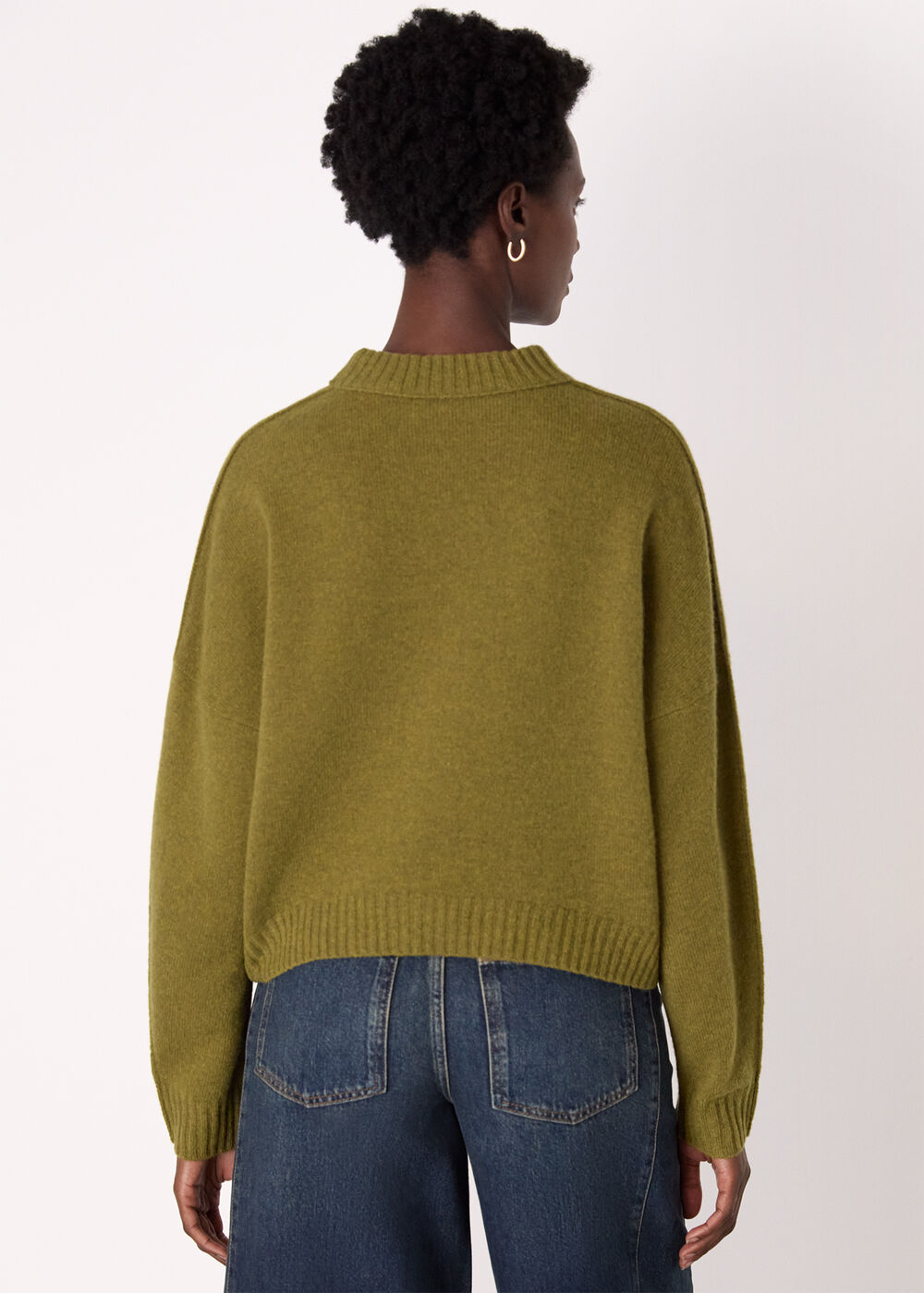 Wool Curved Hem Knit