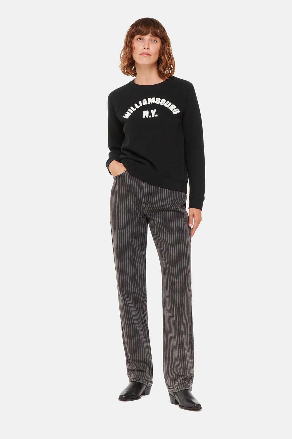 Black Williamsburg Logo Sweat