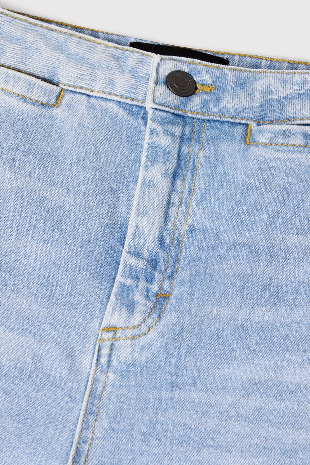 Light Wash Stretch Straight Ankle Jean