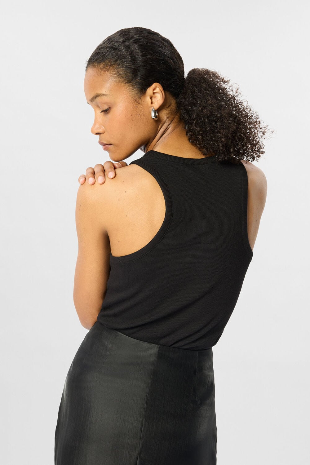 Black Classic Ribbed Vest