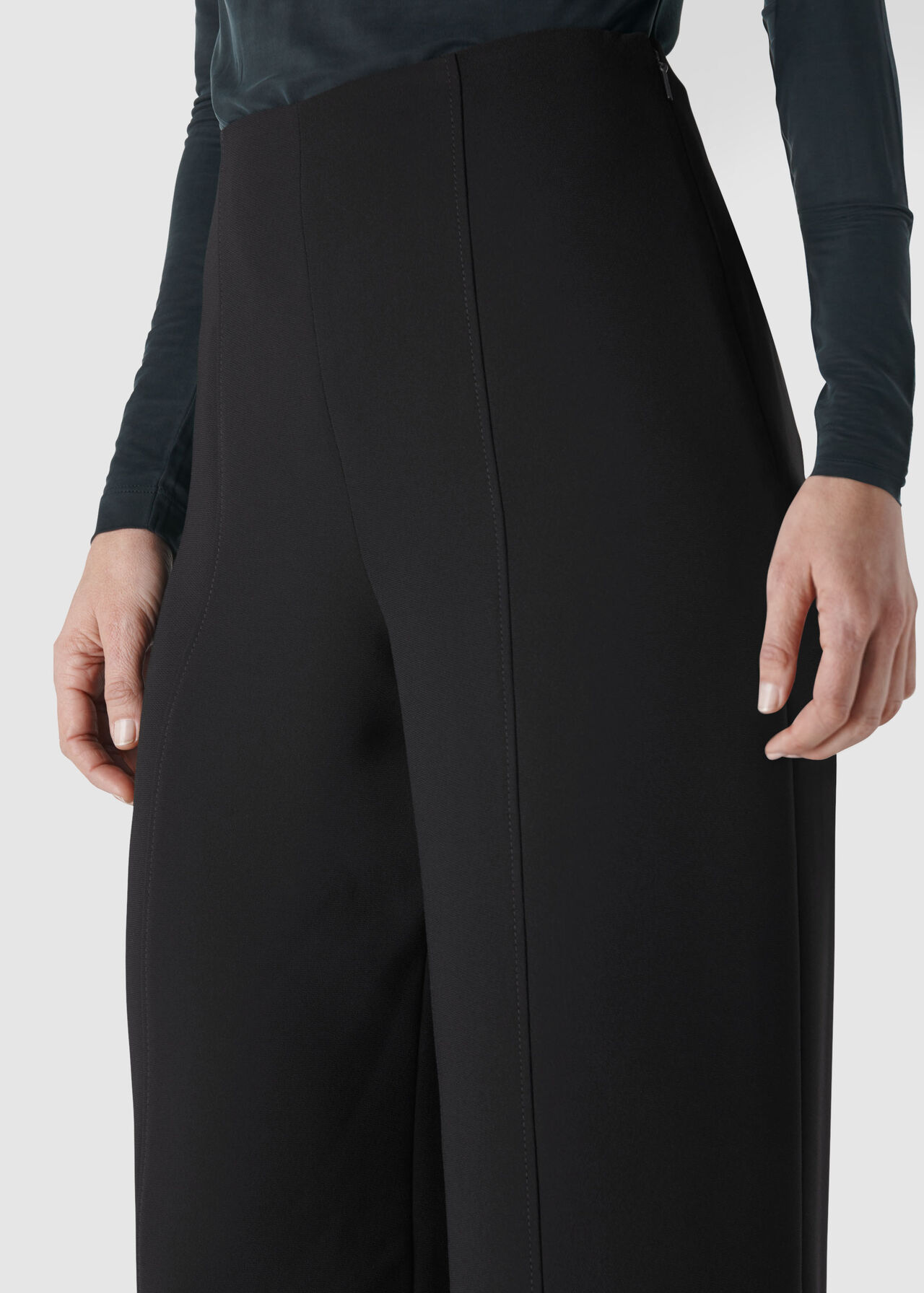 Wide Leg Crepe Trouser Black