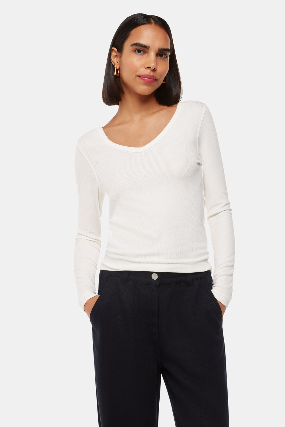 Essential Ribbed V Neck