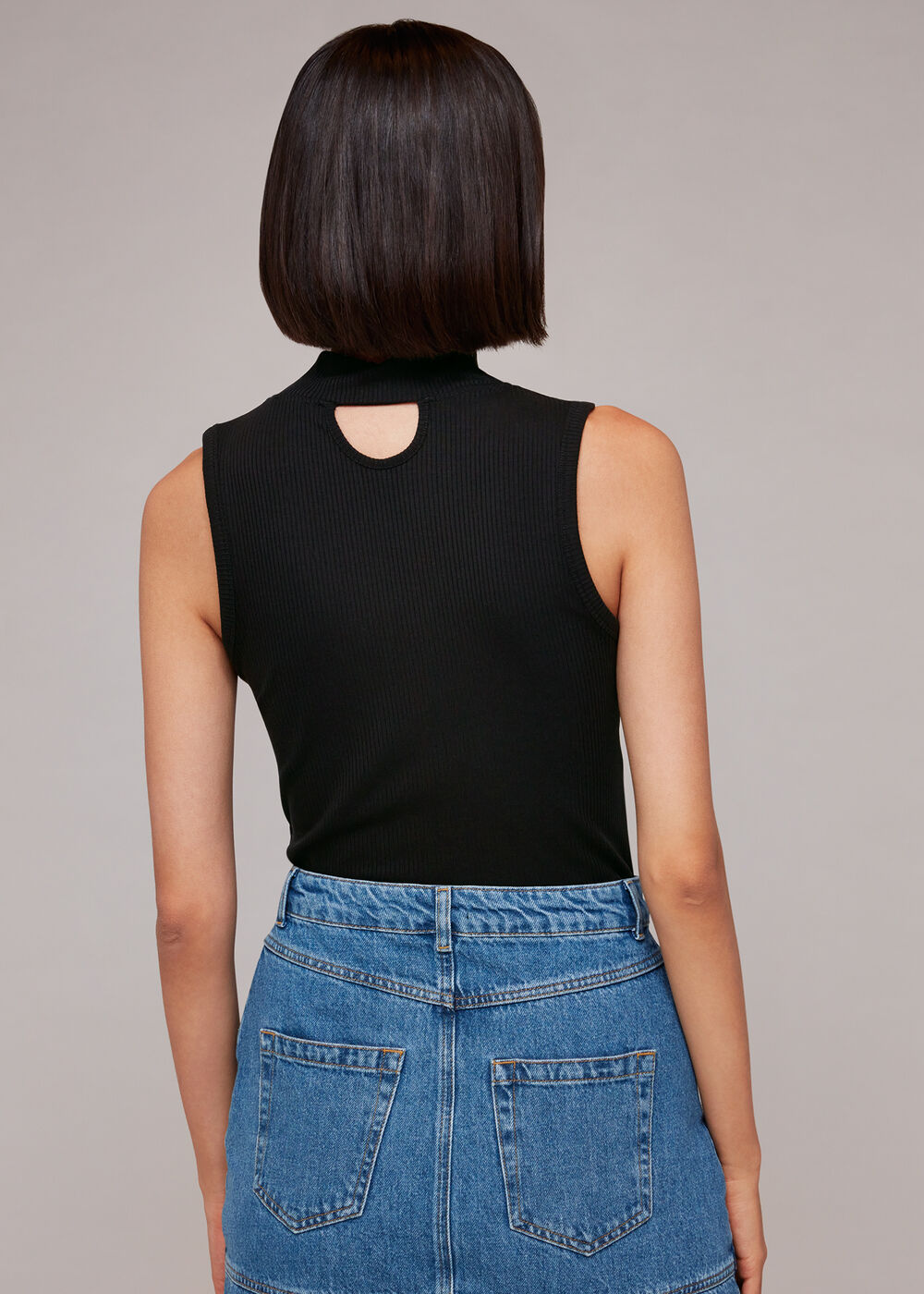 Ribbed Keyhole Tank