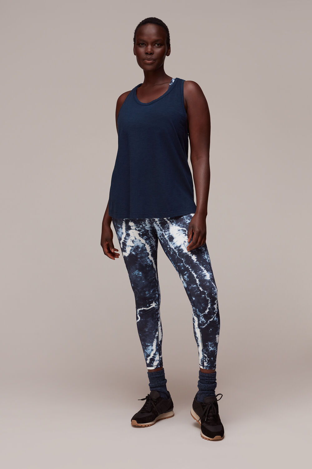 Curved Hem Active Vest