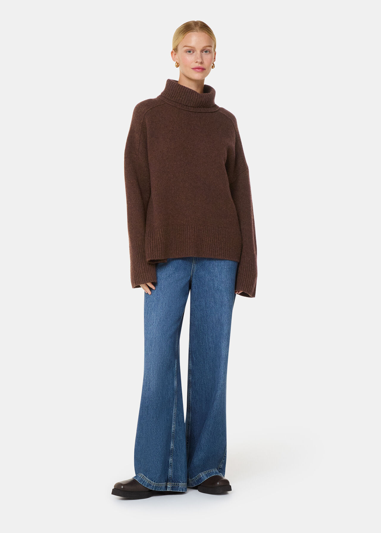 Wool Roll Neck Knit