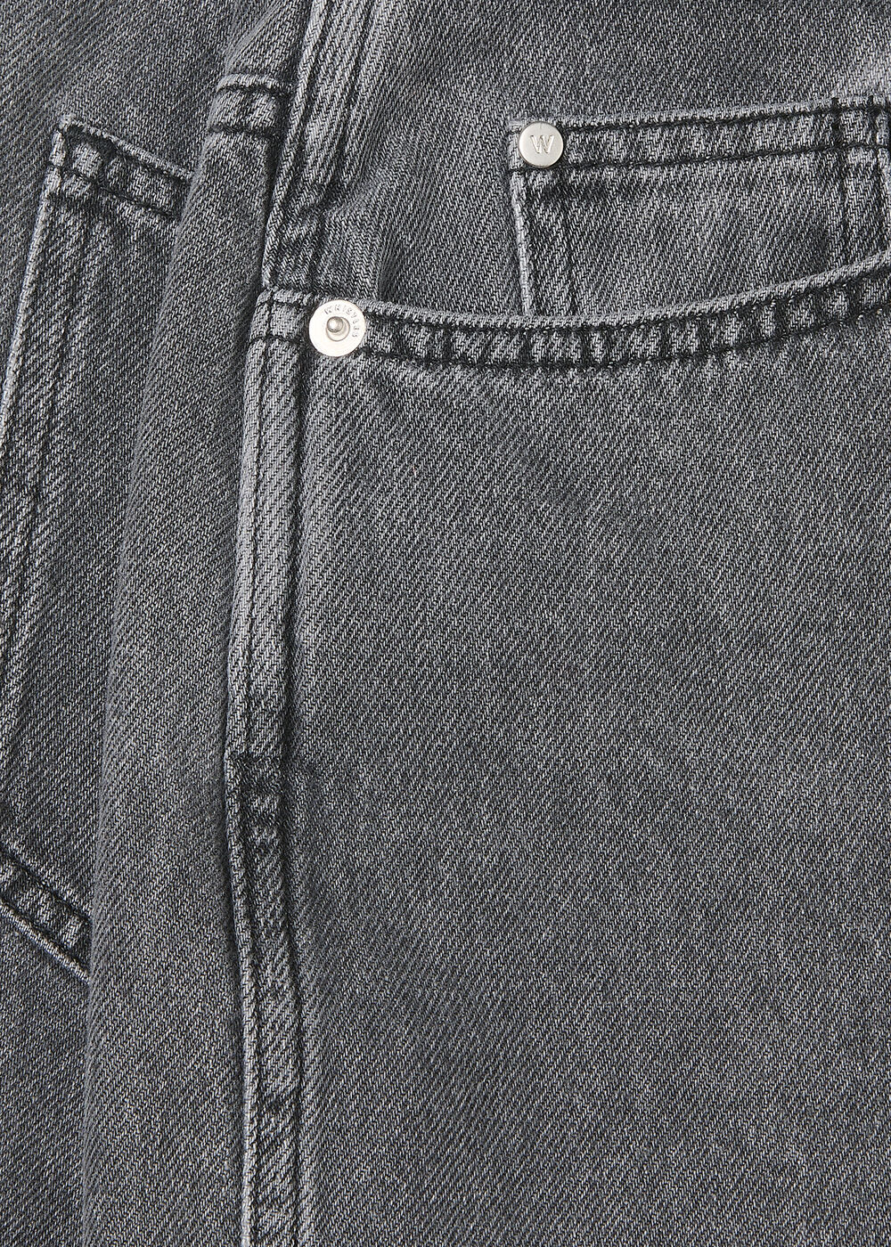 Horseshoe Barrel Leg Jean