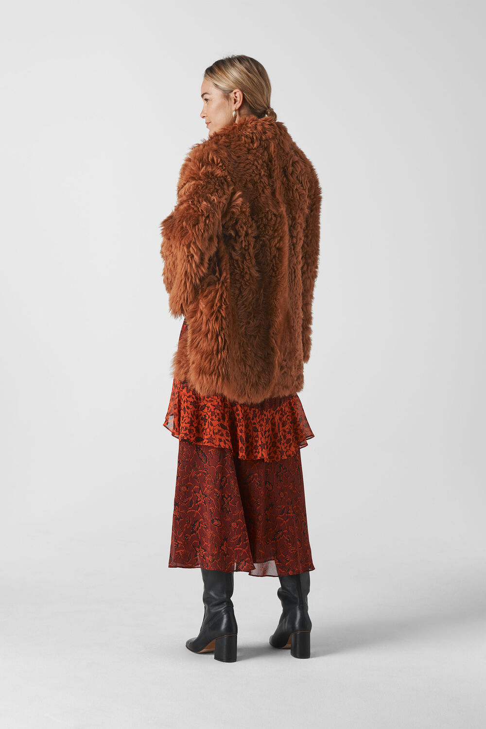 Eliza Short Sheepskin Coat Tan