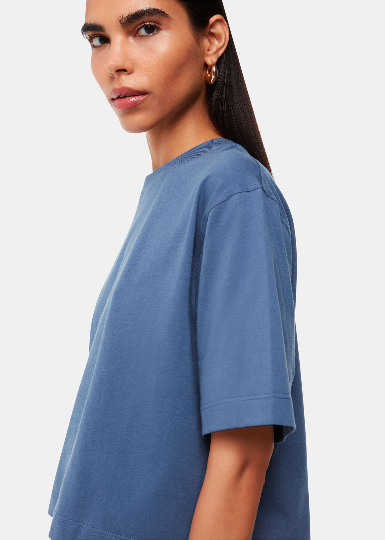 Cropped Relaxed Tee