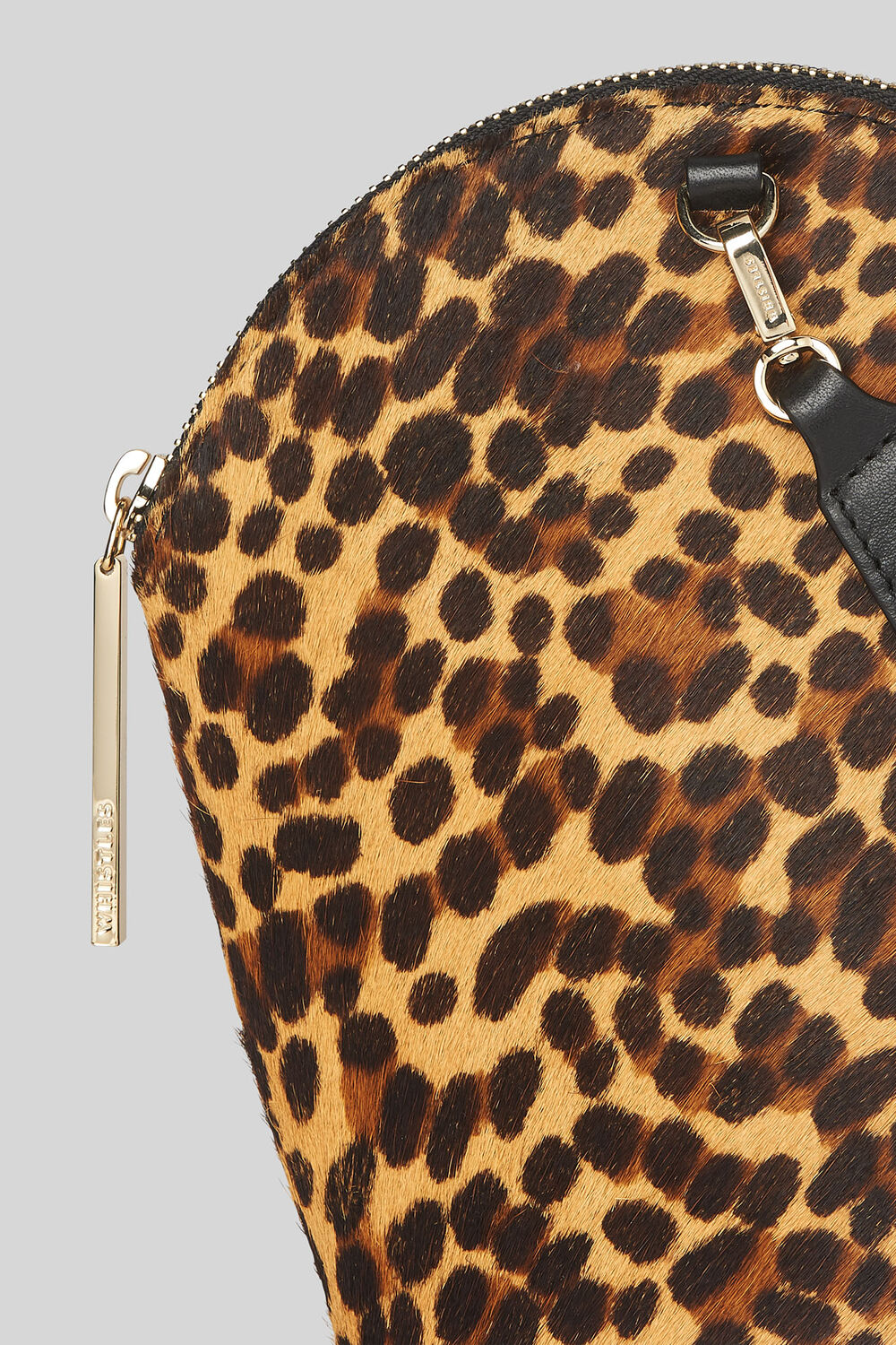 Leonard Leopard Wristlet