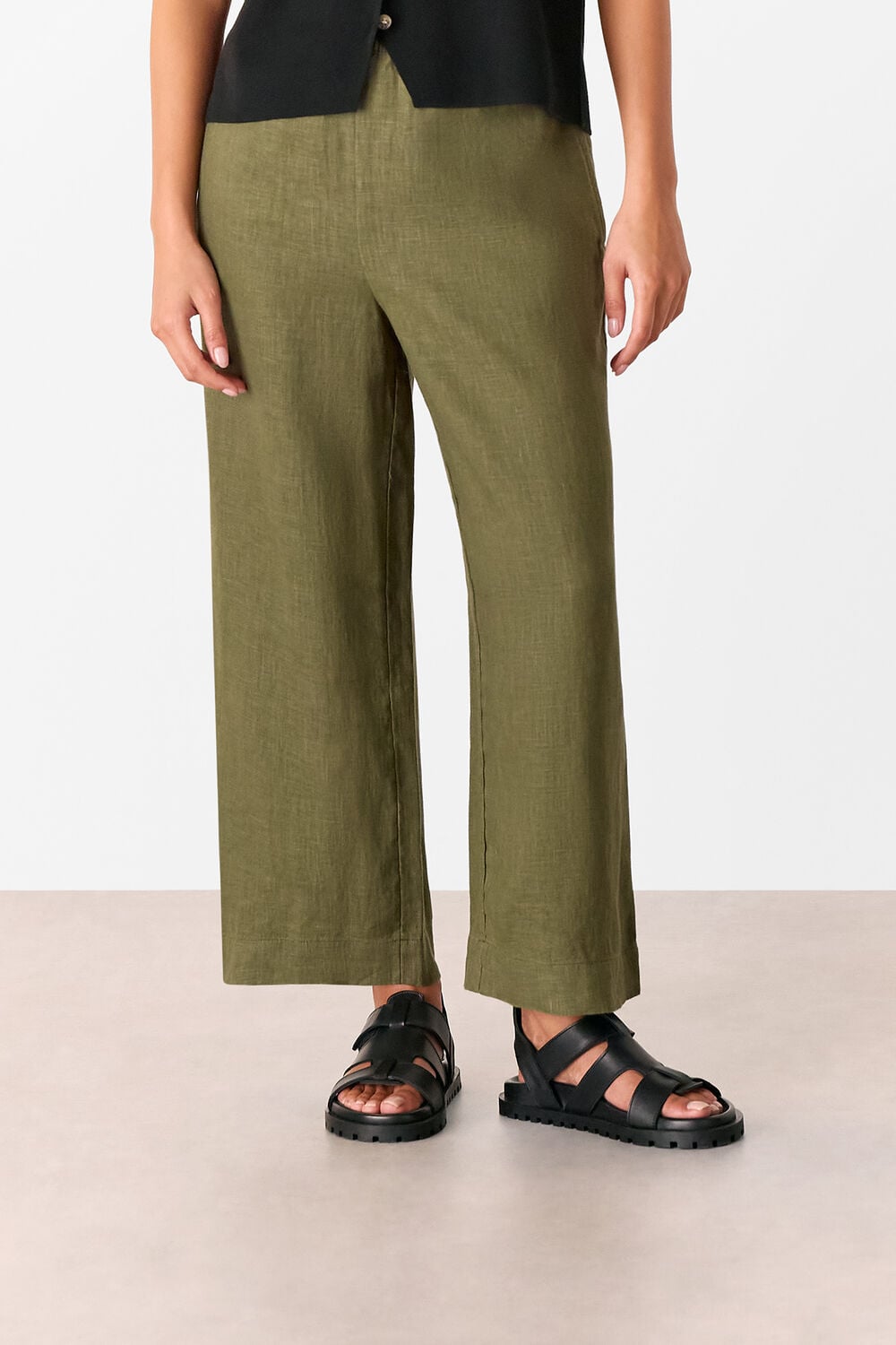 Khaki Petite Linen Pocket Trouser