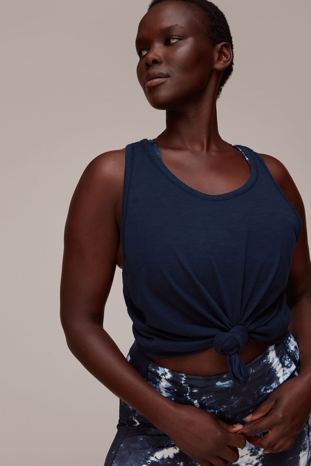 Curved Hem Active Vest