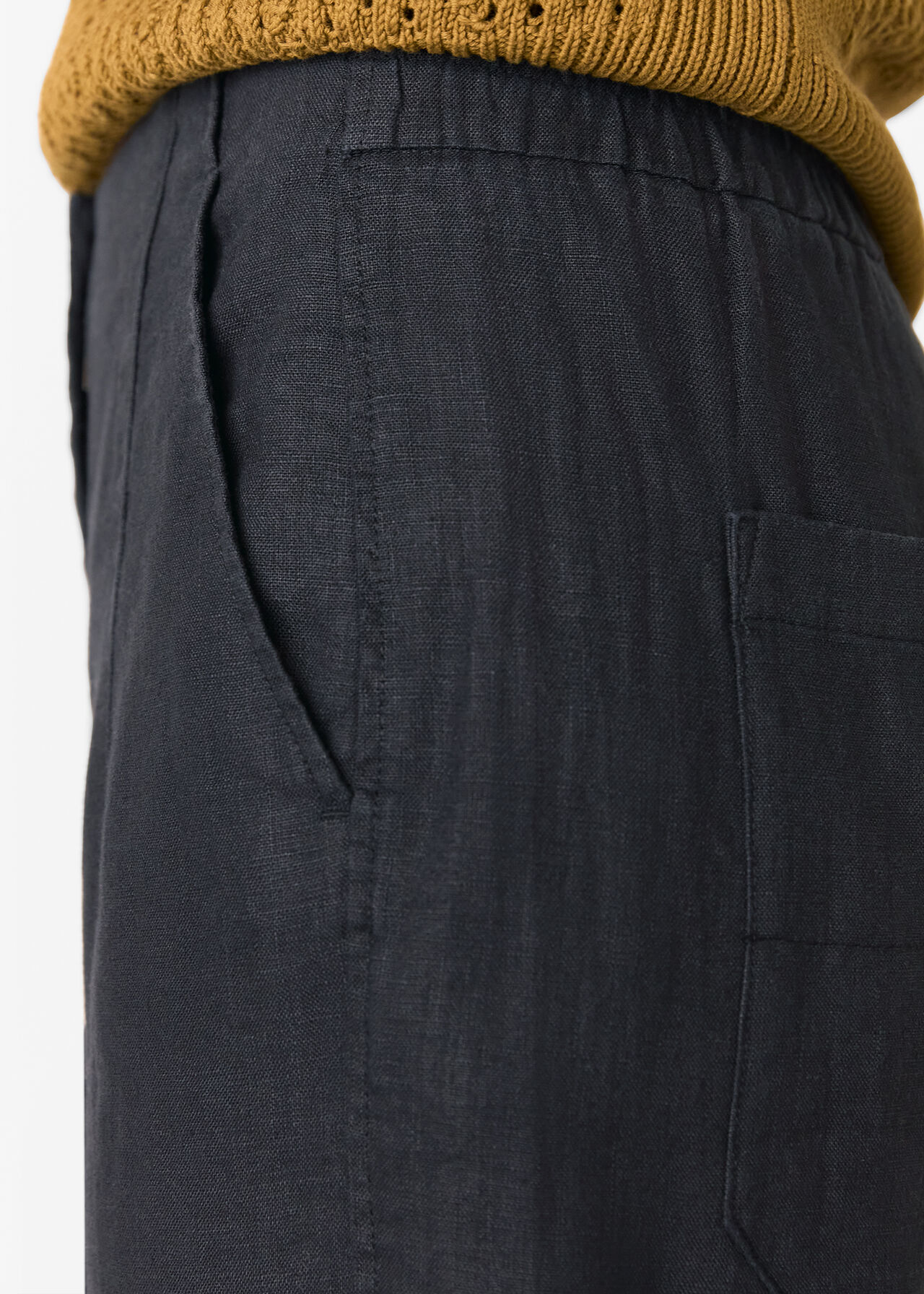 Linen Barrel Leg Trouser