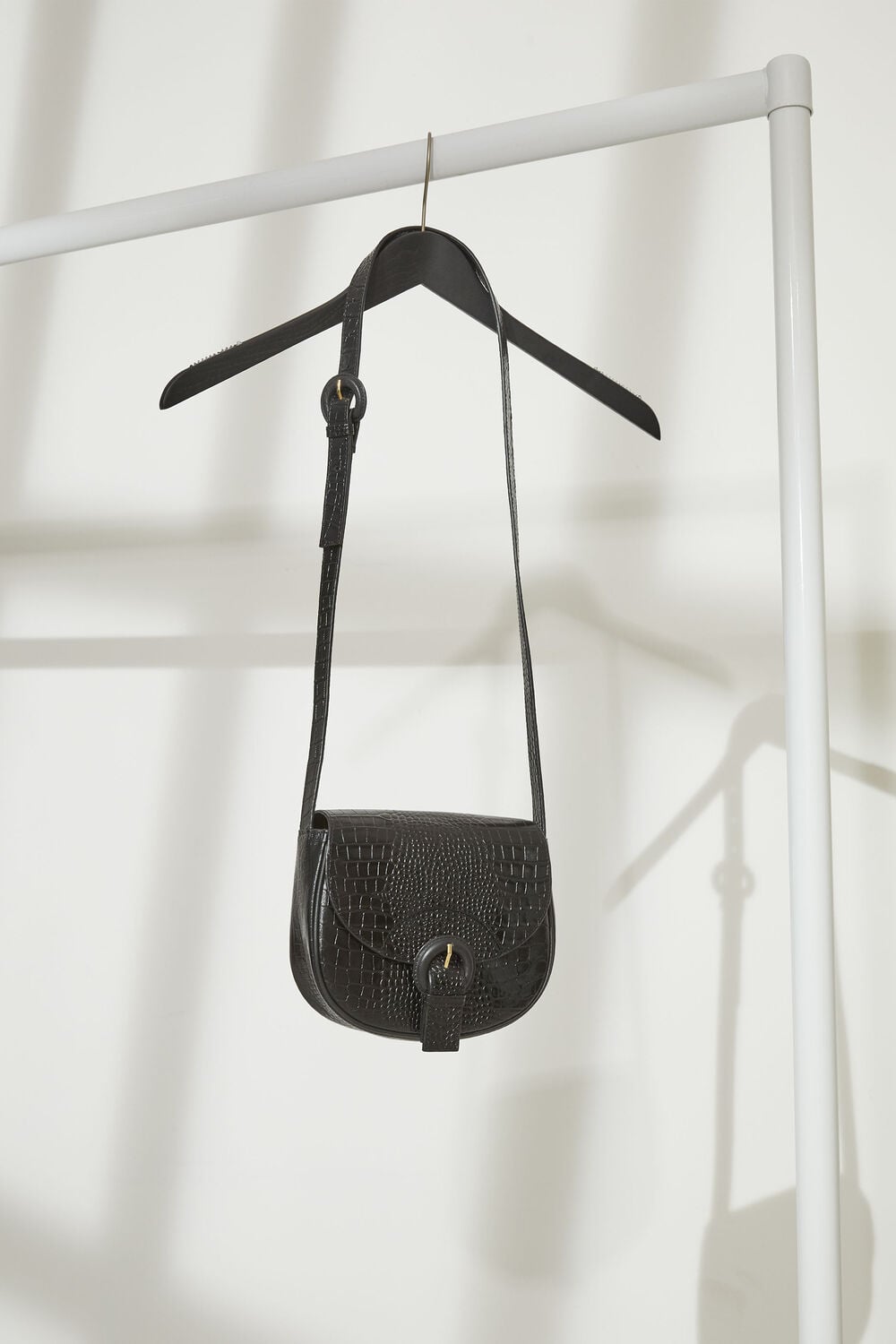 Leon Croc Saddle Bag Black