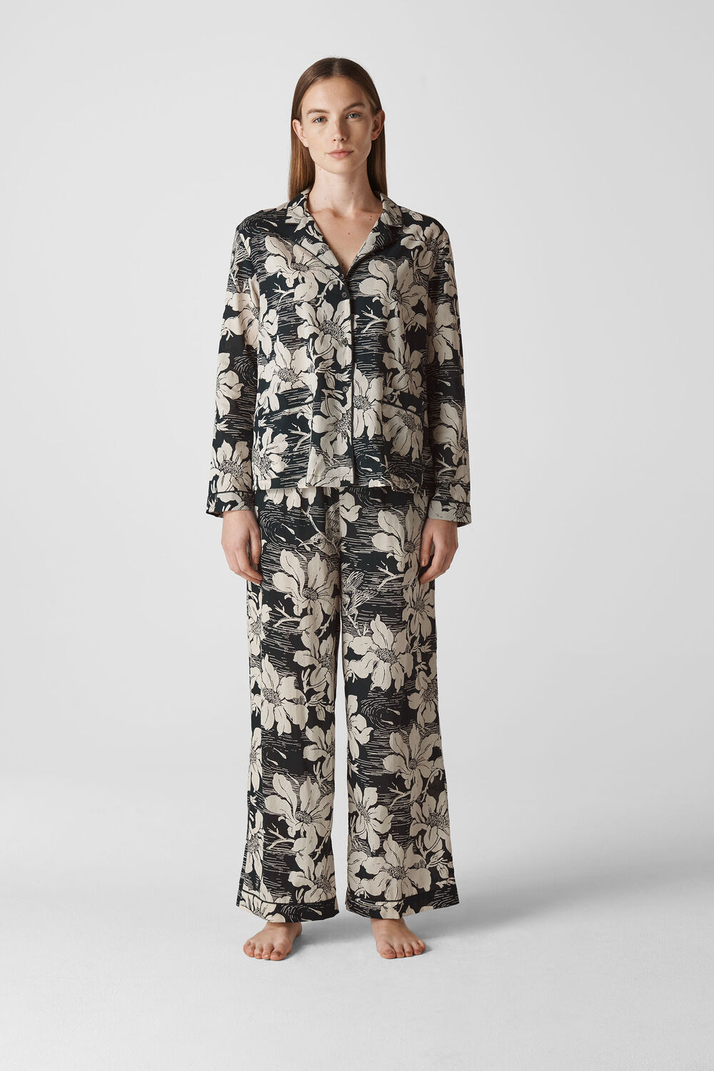 Birds Of Paradise Pyjama Set Black and White