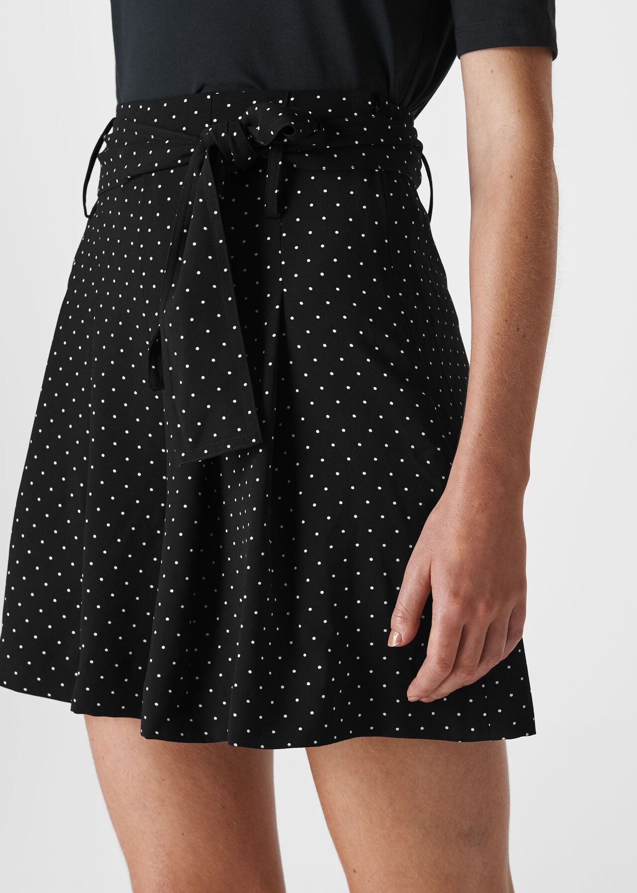 Spot Printed Short Black and White