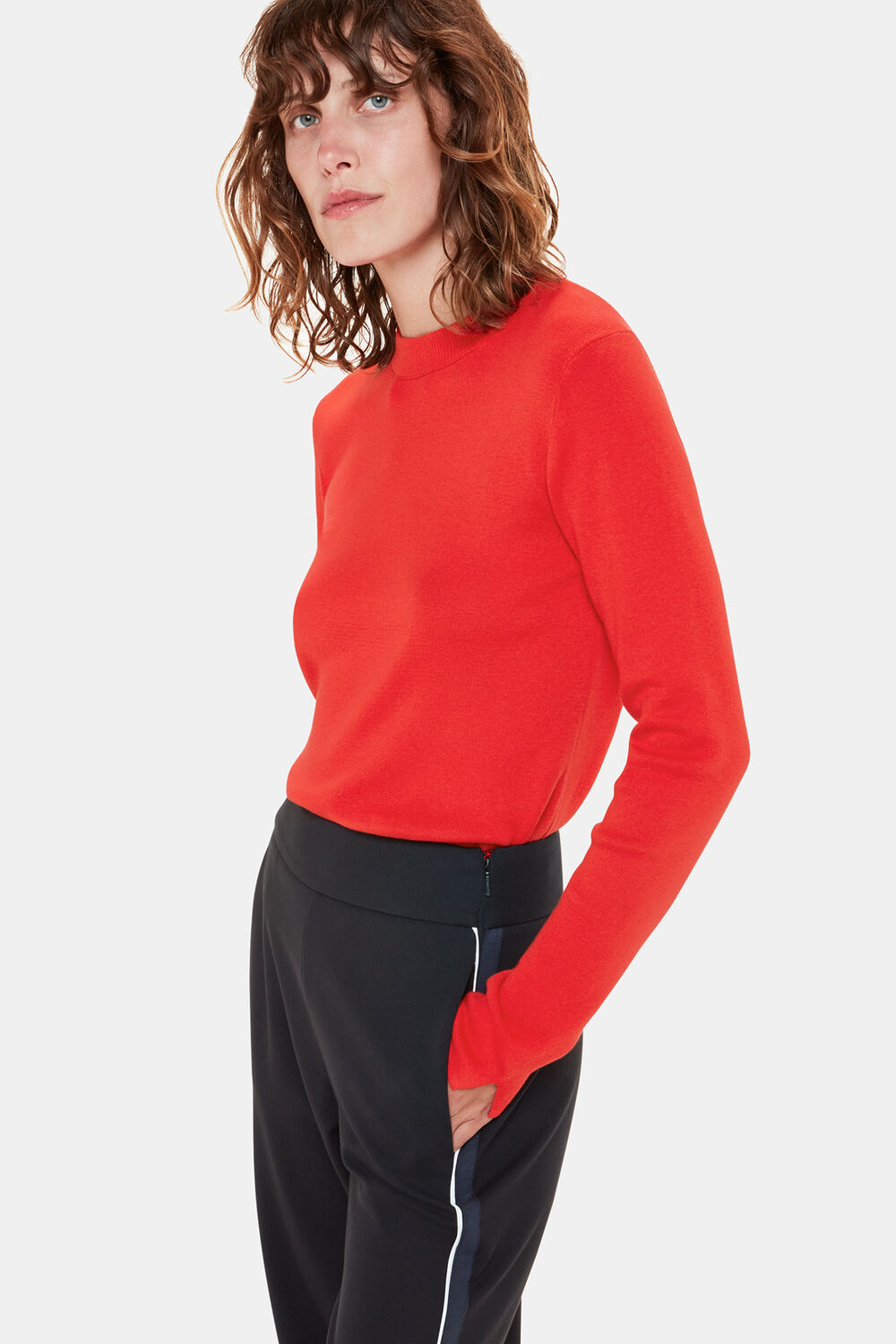 Mia Fitted Crew Neck Knit