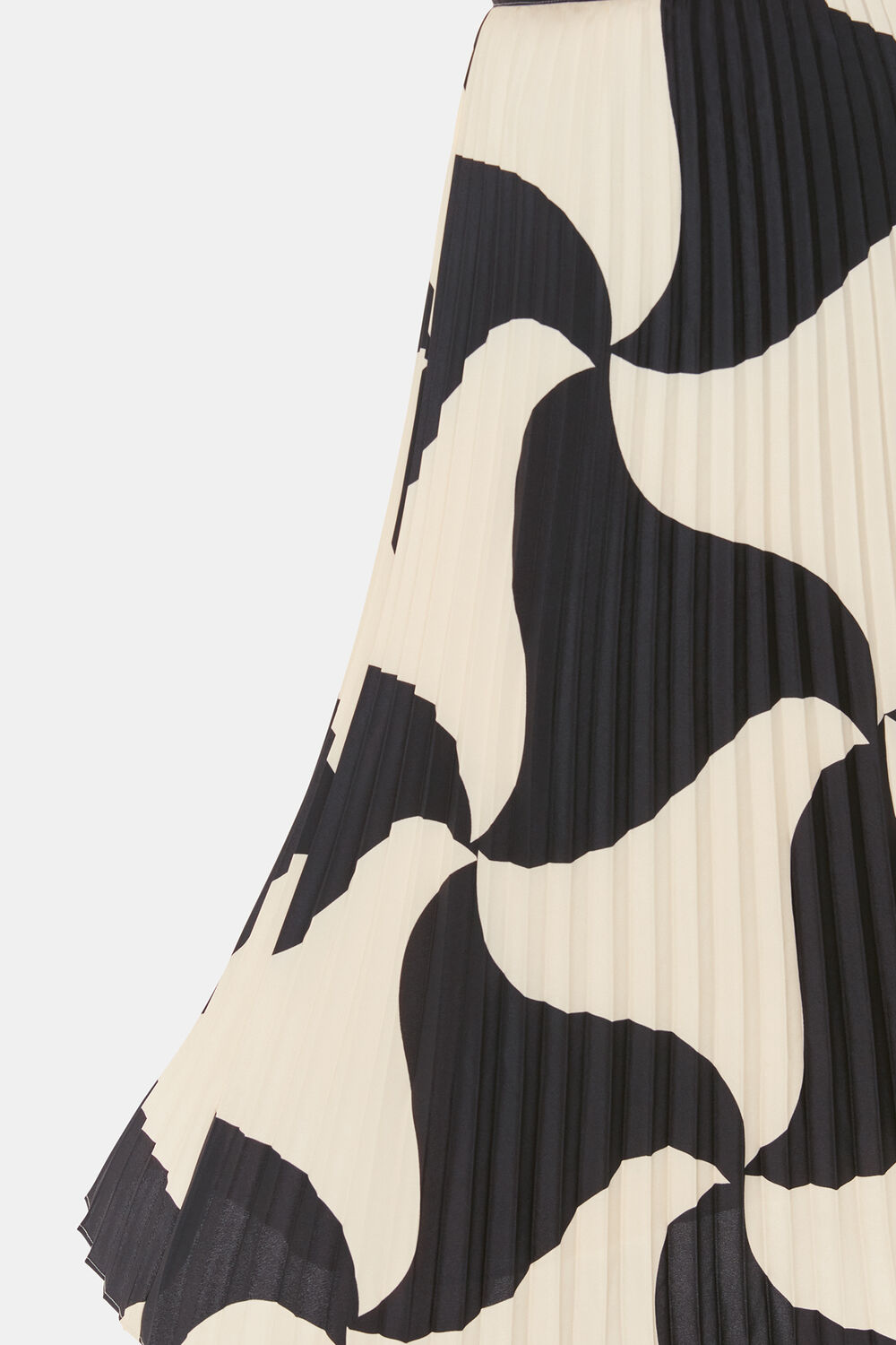 Triangle Swirl Pleated Skirt