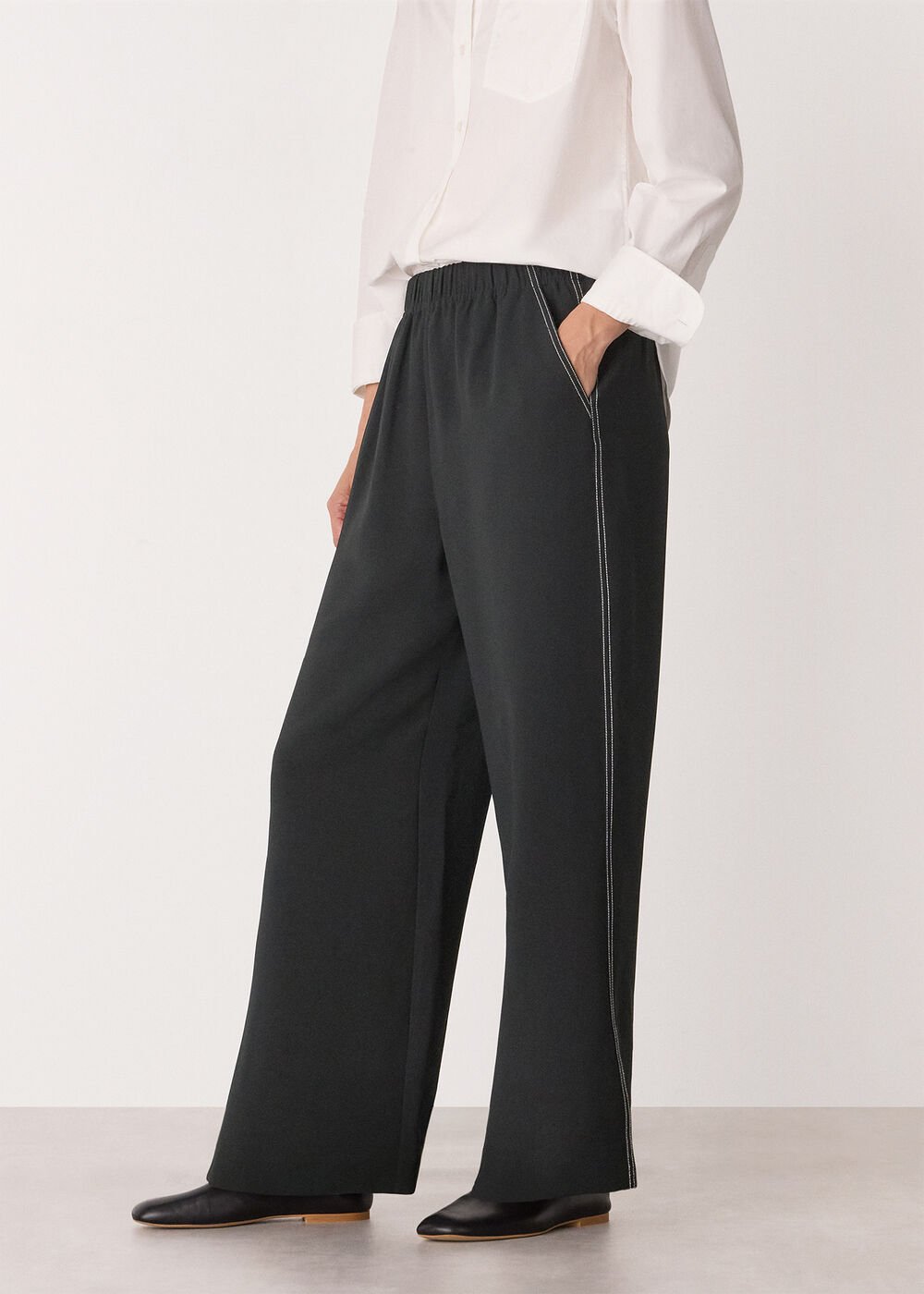 Crepe Stitch Detail Trouser