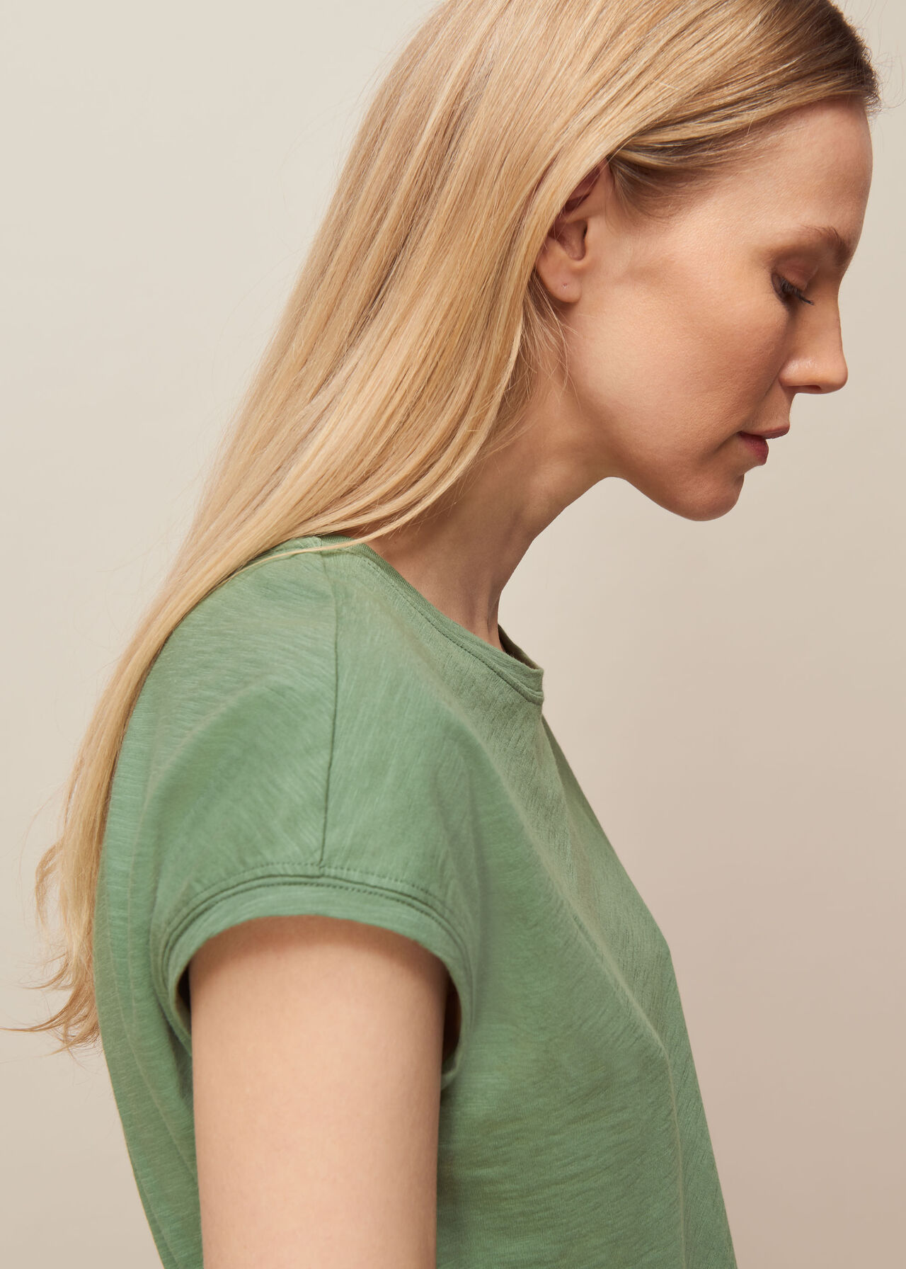 Minimal Cap sleeve Tee