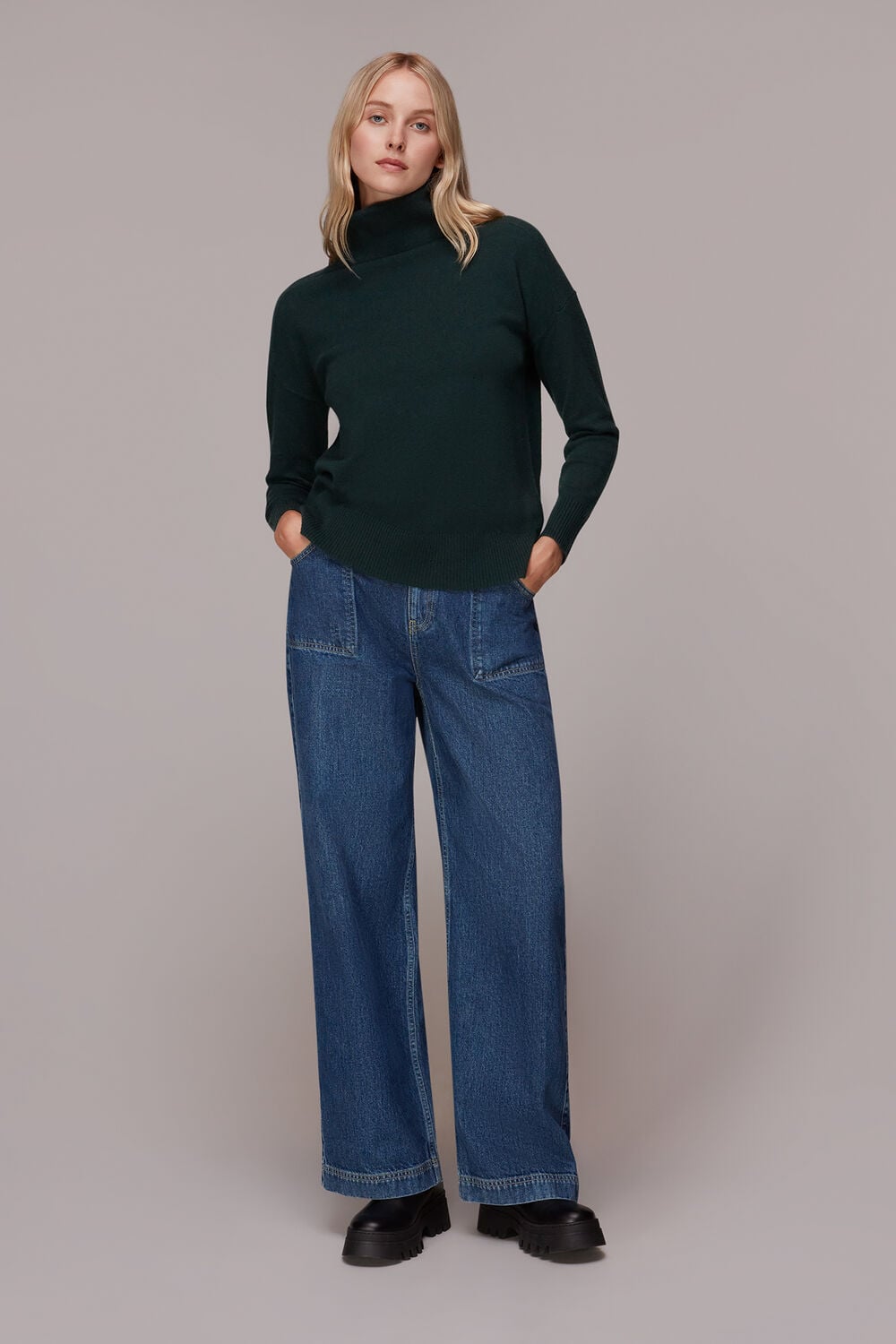 Cashmere Roll Neck Knit