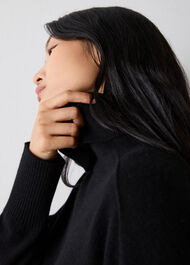 Cashmere Seam Roll Neck Knit