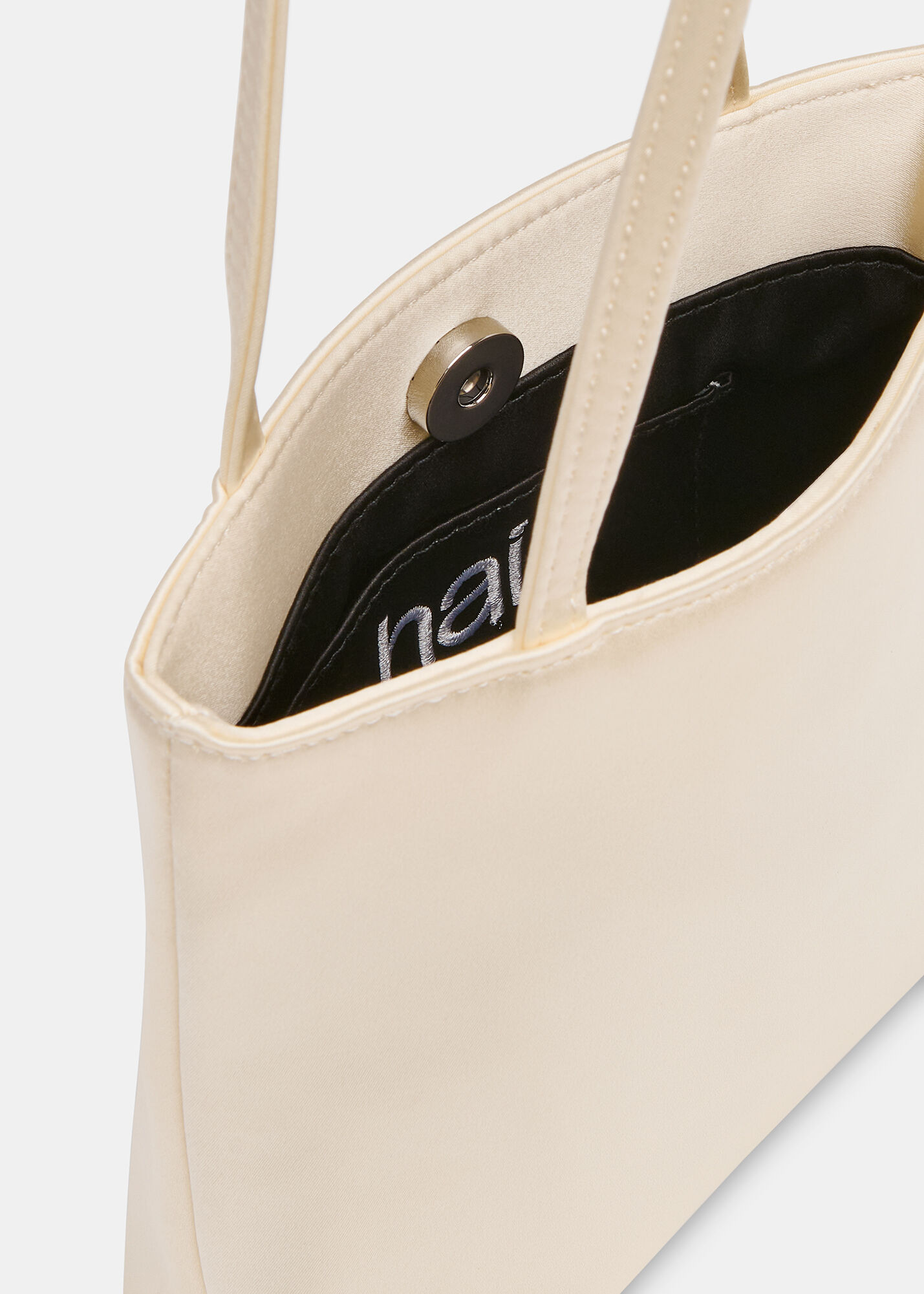 ★hai★ Little Silk Bag Ivory Hai — Little Silk Bag in Ivory