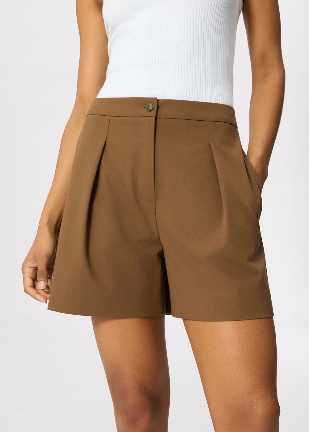 Tailored Short
