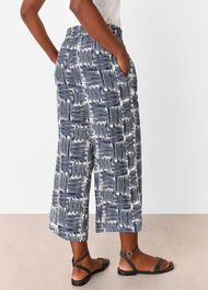 Hatch Squares Cropped Trouser