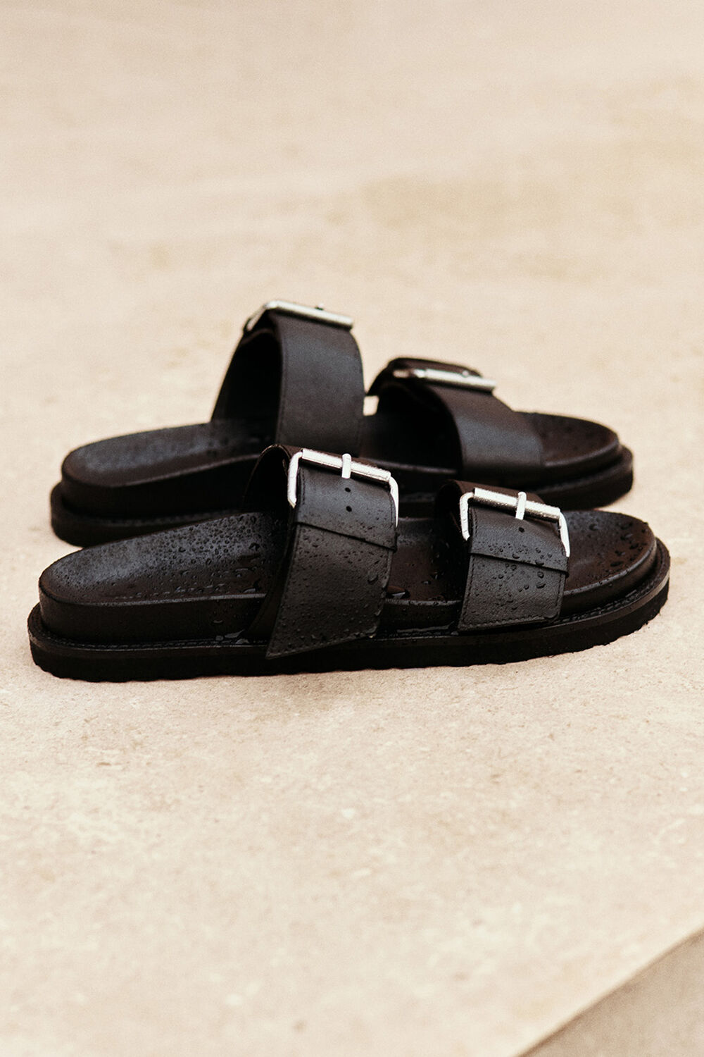 Black Double Buckle Slide