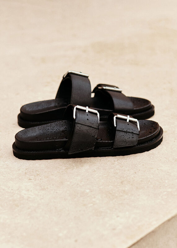 Black Double Buckle Slide