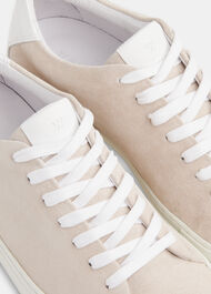 Raife Minimal Trainer