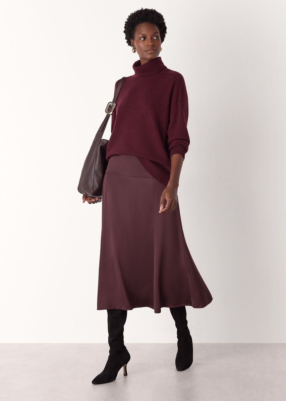 Cashmere Seam Roll Neck Knit