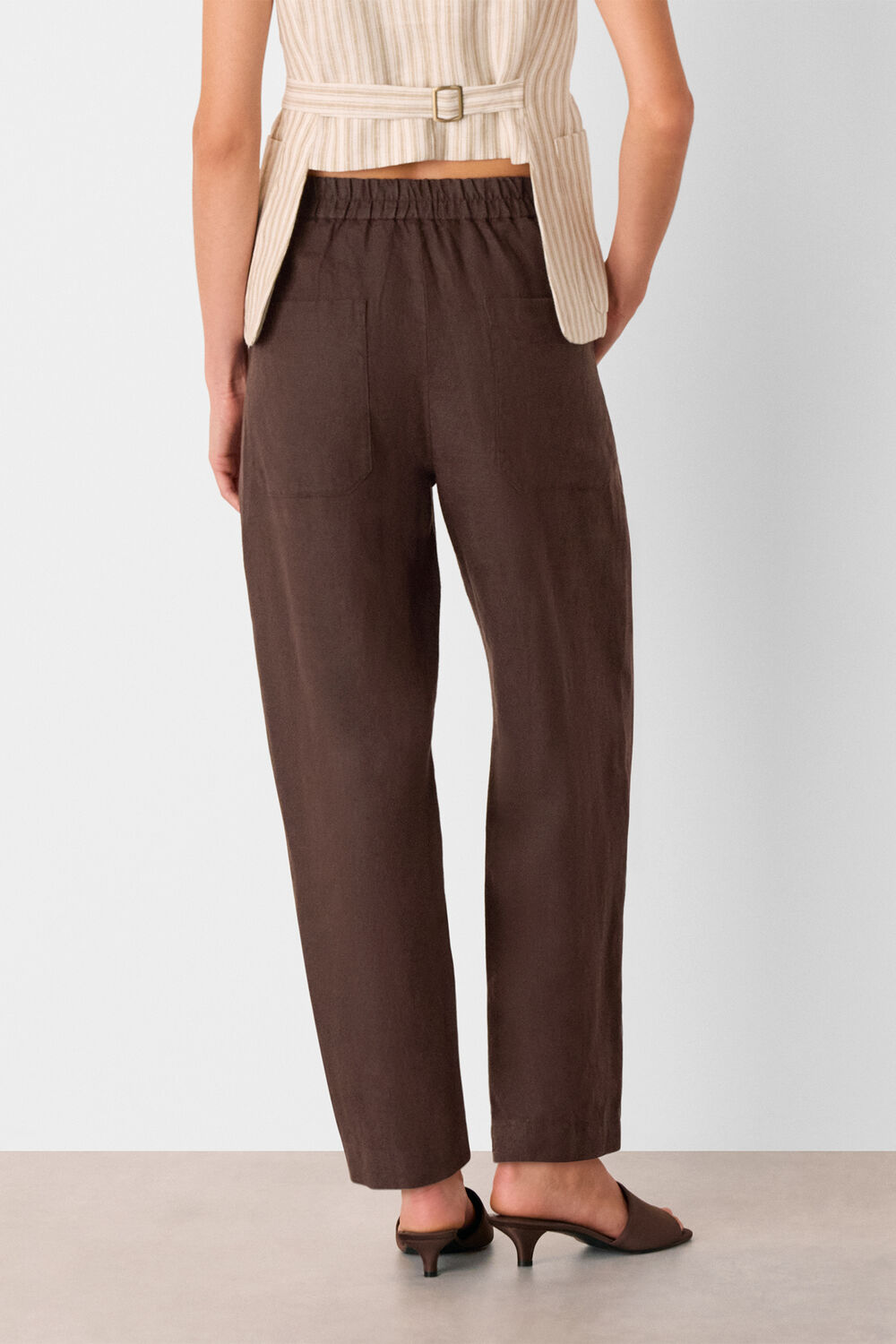 Brown Linen Barrel Trouser